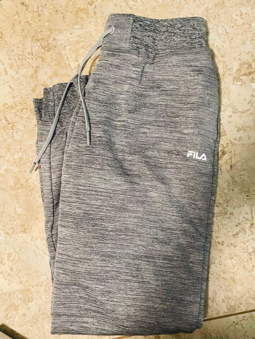 Women’s Fila Sweatpants Size Medium